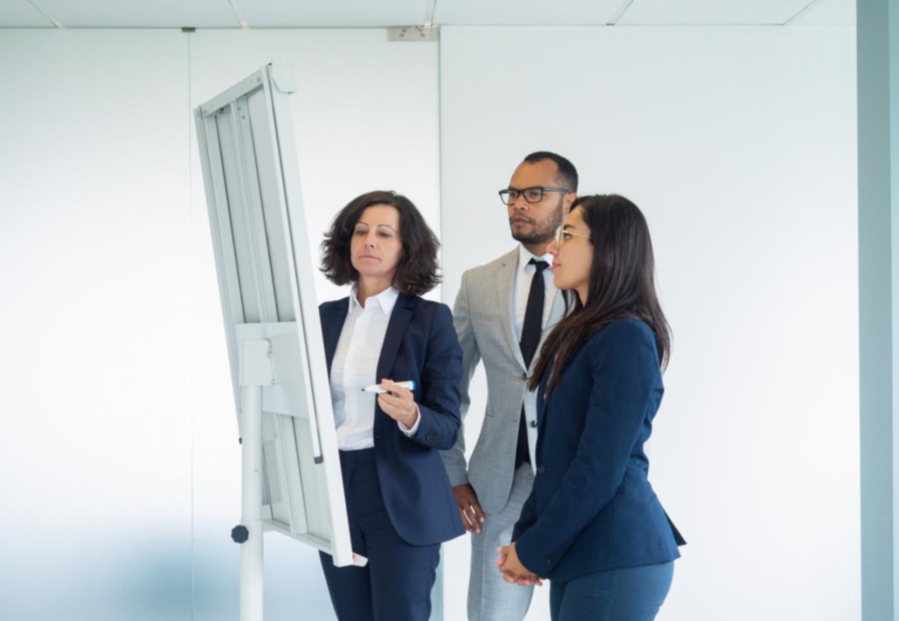 Graphiques et données financières pour comprendre la gestion budgétaire